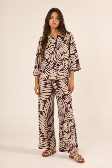 CHEMISE ET PANTALON IMPRIMÉE