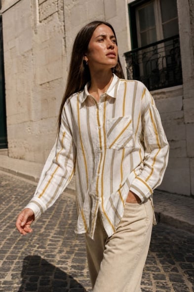 CHEMISE RAYÉE À BOUTONS